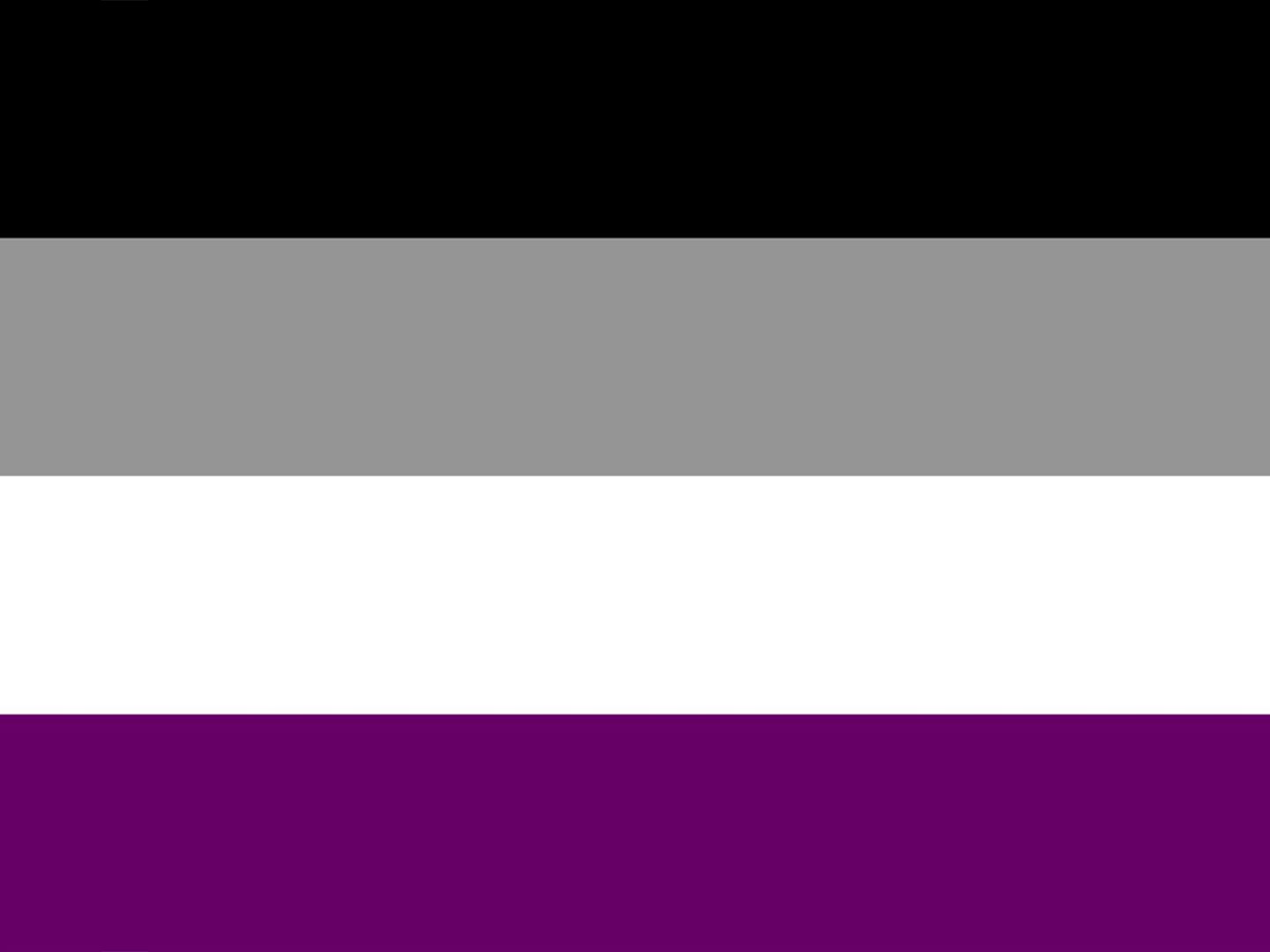 musta-harmaa-valkea-violetti