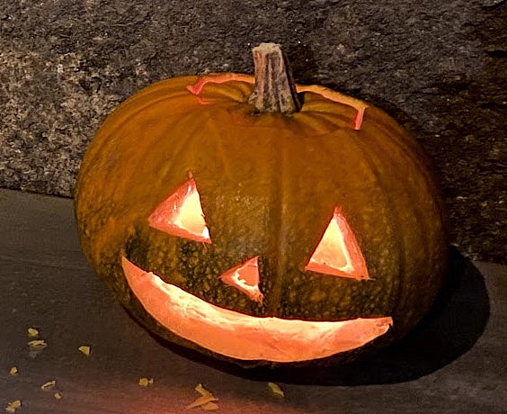 Halloweenin aikaan henkien katsotaan liikkuvan