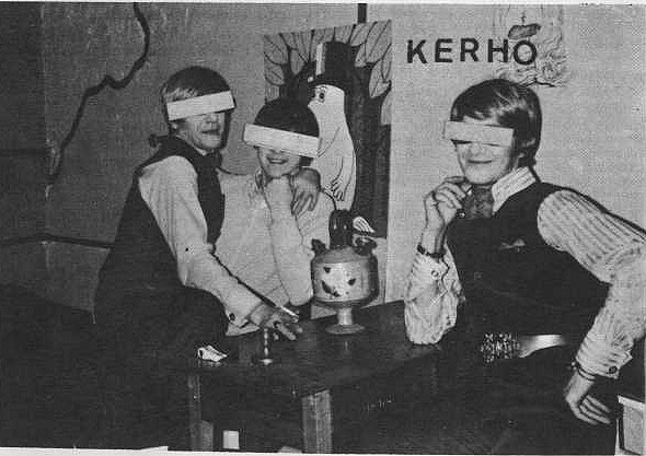 Psyken kerholla vuonna 1971