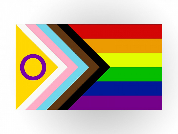 Ns. progressiivisesta pride-lipusta on nyt intersukupuolisetkin huomioiva versio