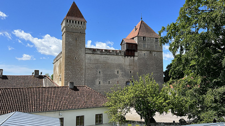 Kuressaaren piispanlinna