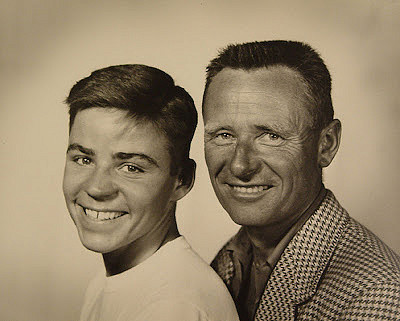 Don Bachardy ja Christopher Isherwood heidän tapaamisensa alkuvaiheessa 1953.